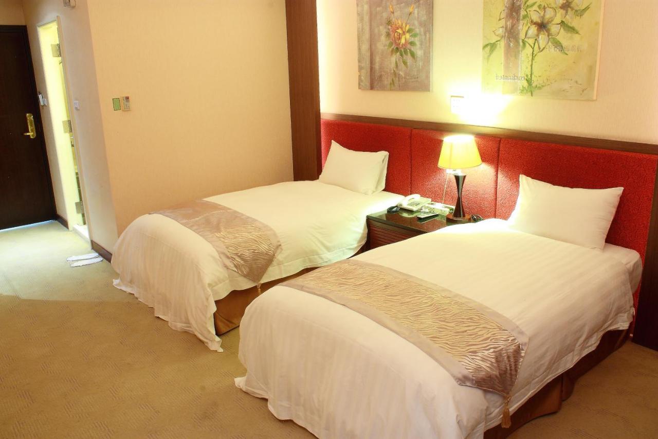 East Coast Sea View Hotel Chenggong Buitenkant foto