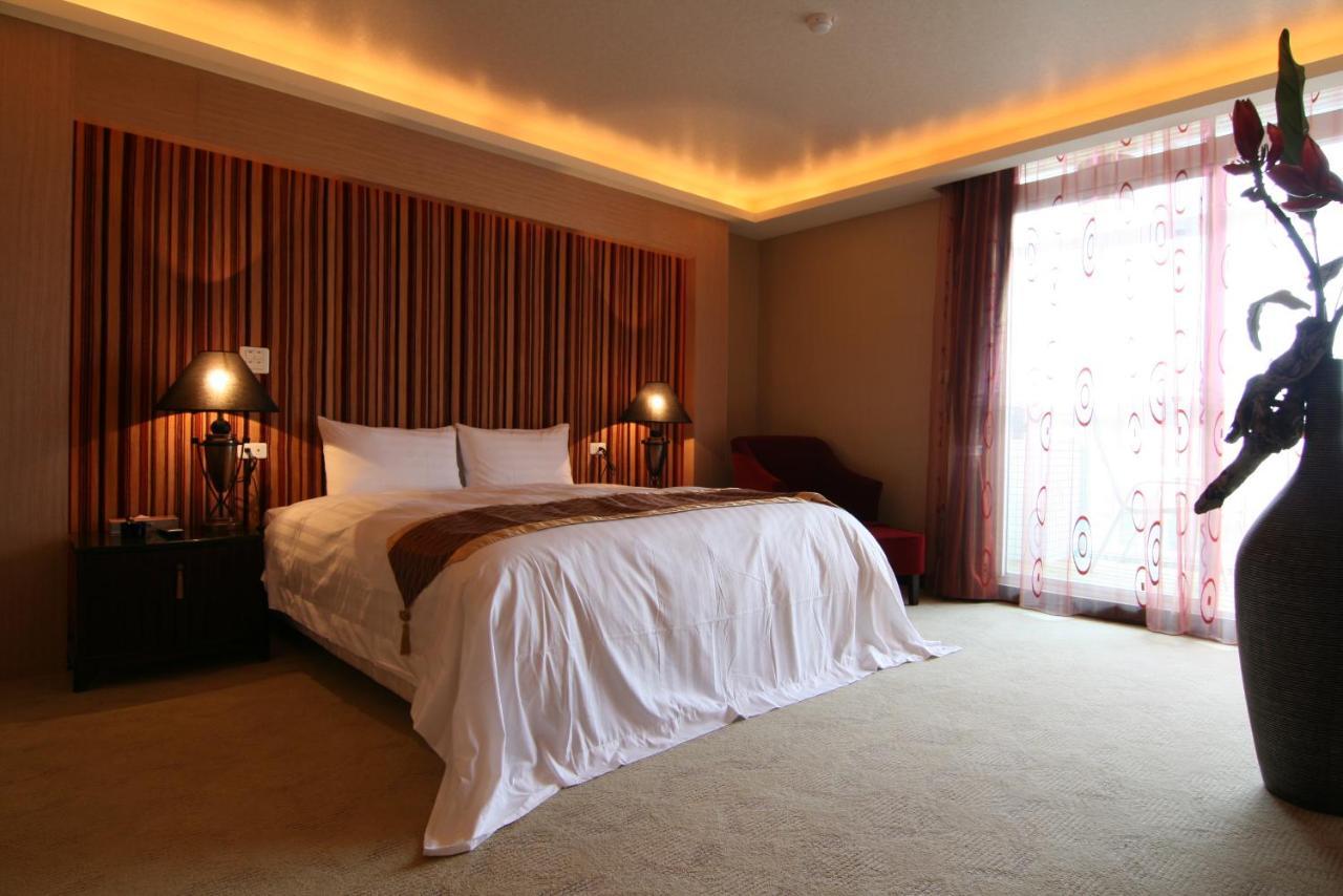 East Coast Sea View Hotel Chenggong Buitenkant foto